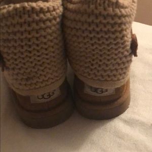 It has a few scuff marks